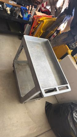 Plastic rolling cart