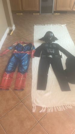 5 -piece  Star Wars and single piece Spider-Man outfit for Halloween boys size -medium  single outfit  -8 dollars