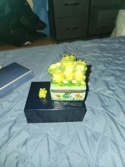 Solvang Ceramic Frog Trinket Box with Figurine