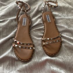 Steve Madden Sandels