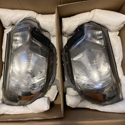 2015 Toyota Tacoma Headlight Assembly