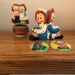 Children ‘s1970’s Collectables Raggedy Ann & Andy FIVE Pieces