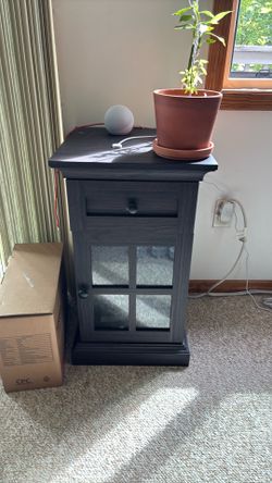 Nightstand / End Table for Sale