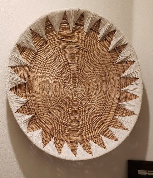 Williams-Sonoma - Sunny Handwoven Basket 37"