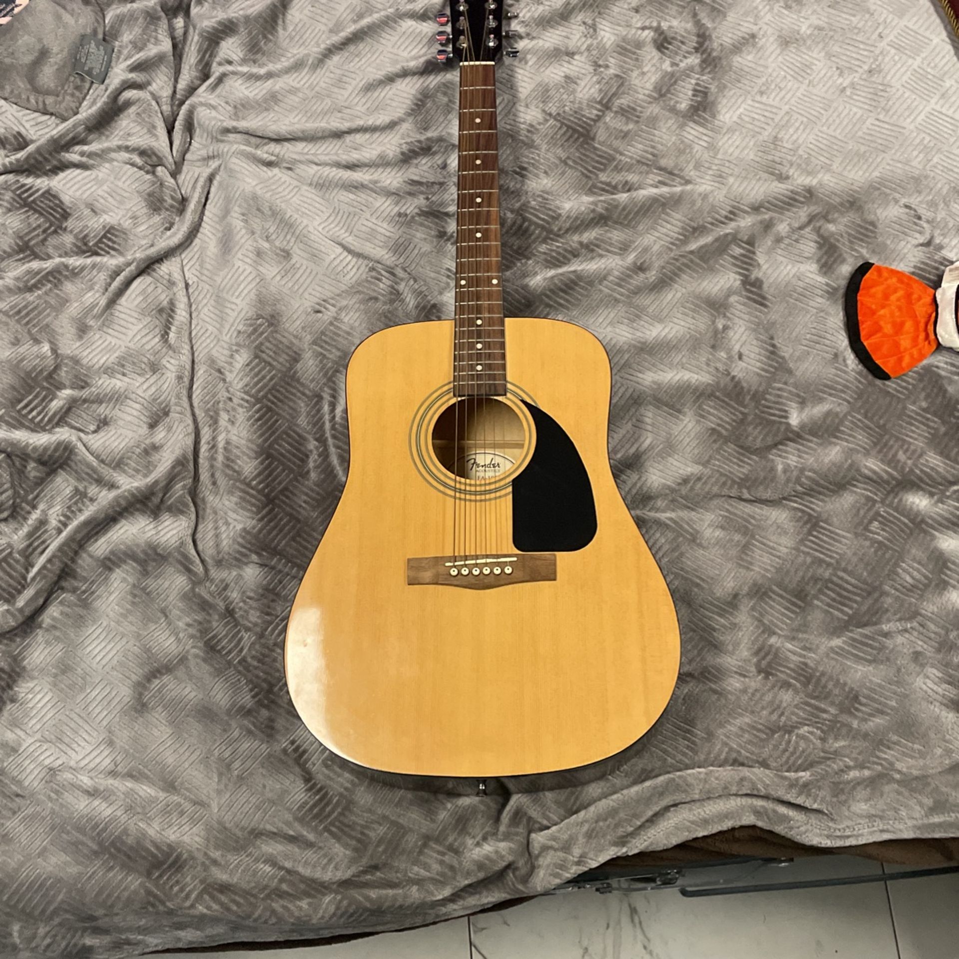 Fender Guitar FA-100