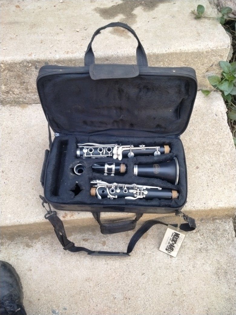 Bundy Clarinet