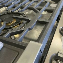 Samsung 30in / 36in Cooktops Gas Open Box up to 50% off MSRP