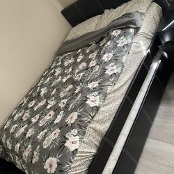 Full Size Bed Frame And Mattress With Twin Trundle