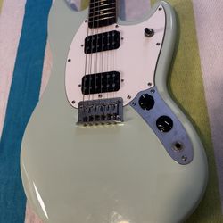Squier FSR Bullet/Mustang (Surf Green) Electric Guitar