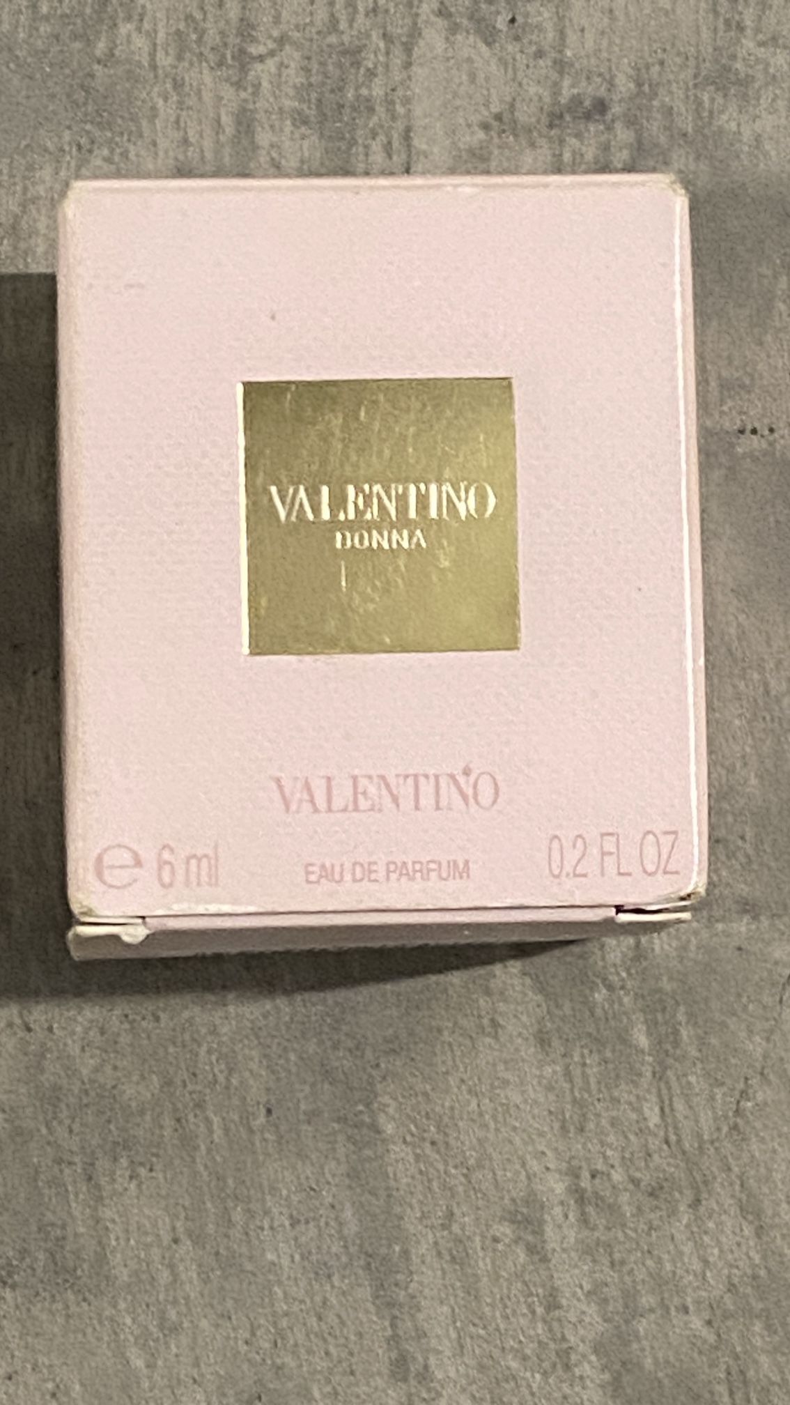 Valentino Perfume 