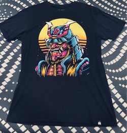 (L) Into The Am - Black Graphic T-Shirt Samurai Robot Design