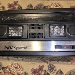Mattel Intellivision Console INTV System 3 ONLY Turns but otherwise Untested