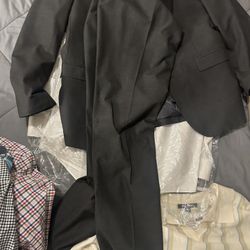 Ments Suit! Fits 6’5 Male Weighing 220- 230lbs. 