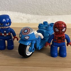 Lego DUPLO Marvel Avengers Superhero Captain America , Spider Man and motorcycle 