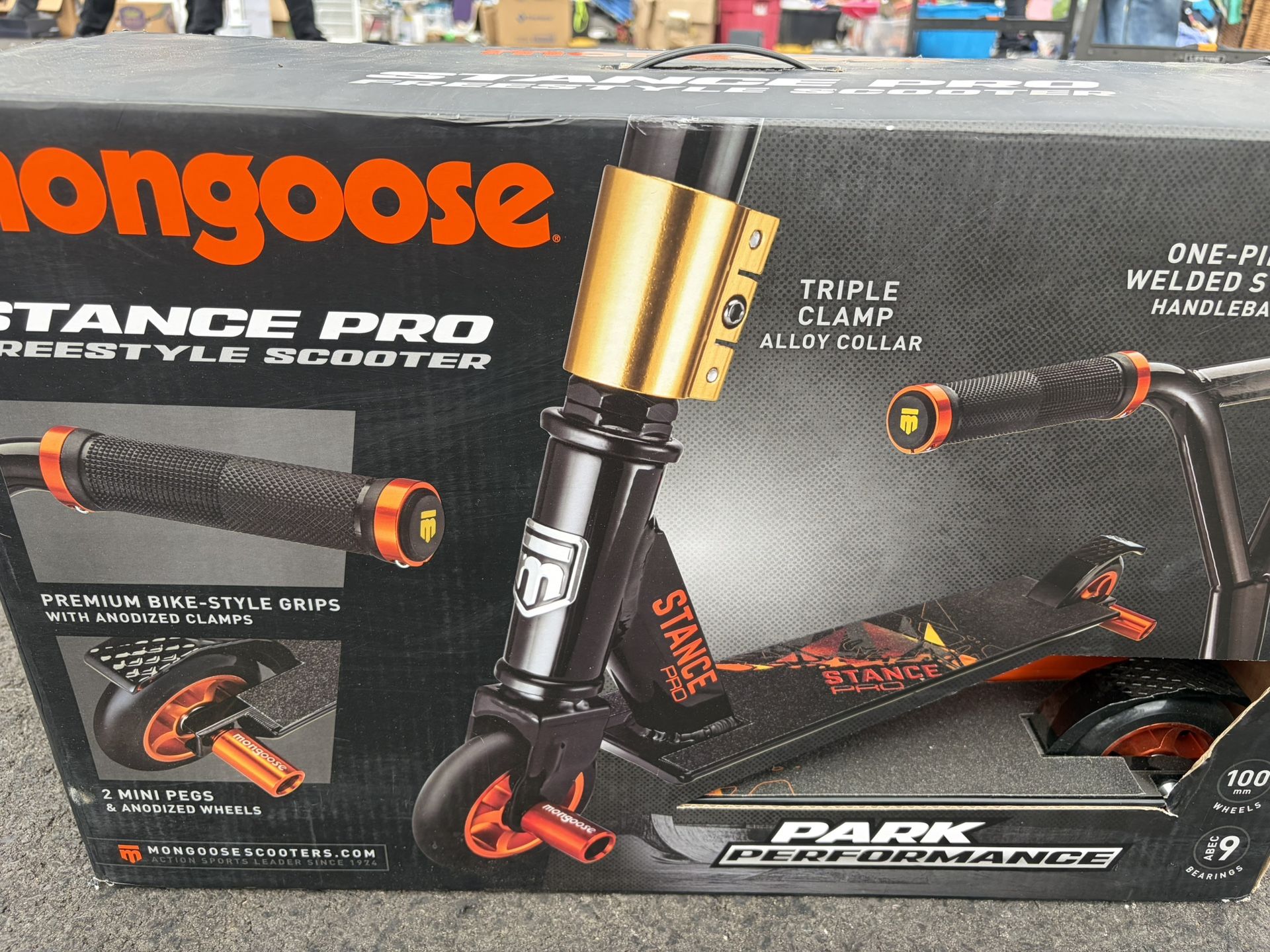 Mongoose Stance Pro Freestyle Scooter
