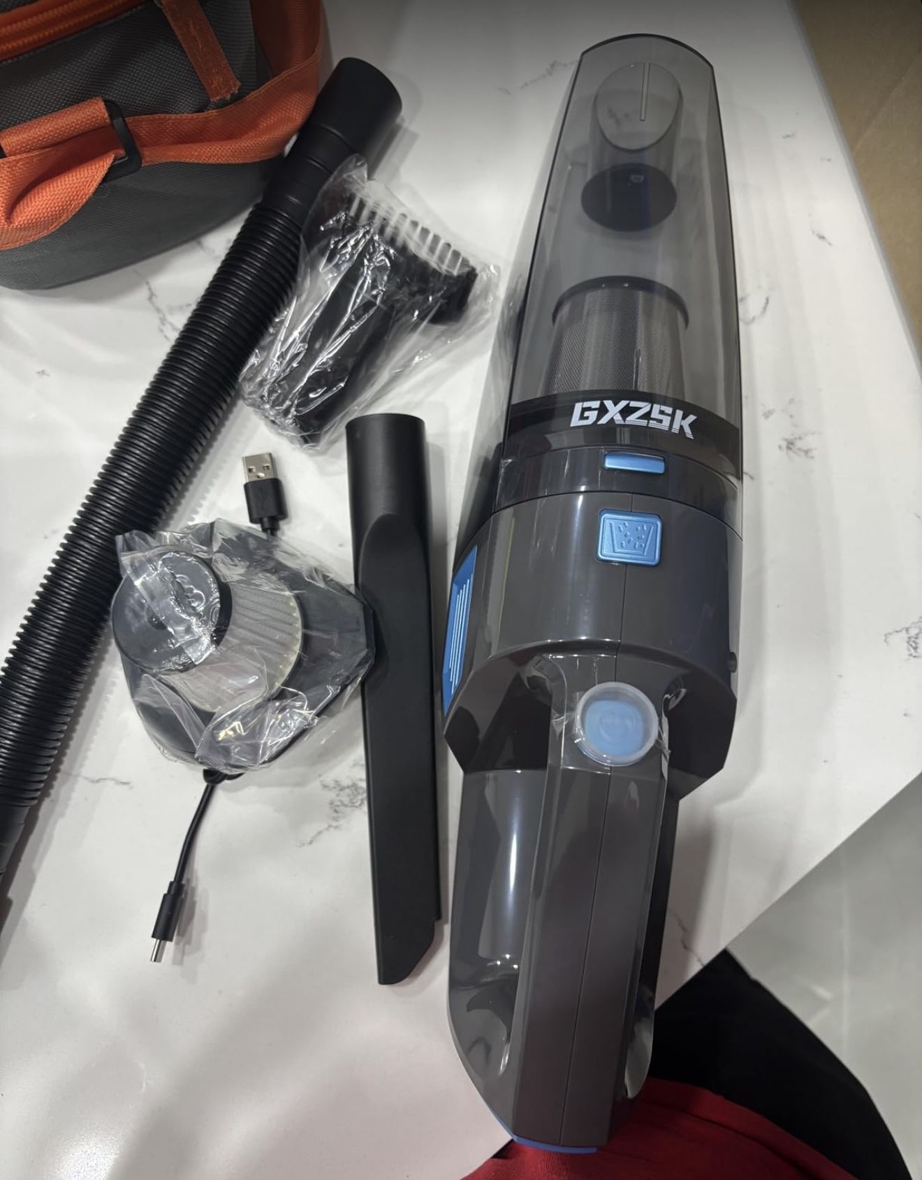 Aspiradora de Mano Inalámbrica 15000PA / Cordless Handheld Vacuum 15000PA Strong Suction – Rechargeable, Portable for Car, Home & Pets