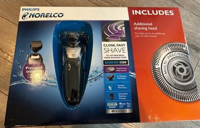 Philips Norelco Shaver 5200