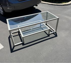 Sturdy coffee table