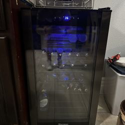 6 Rack Wine/bottle Mini Fridge