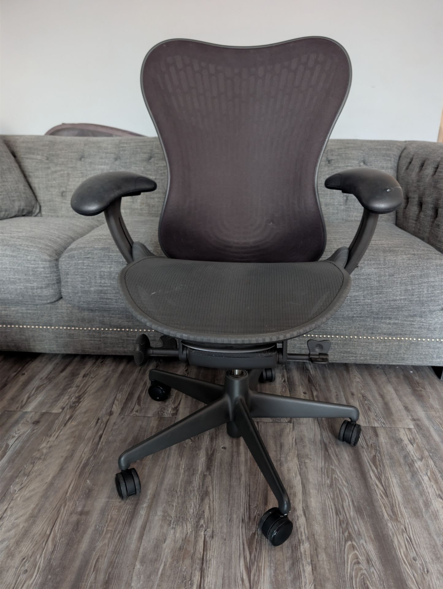Herman Miller Mirra 2