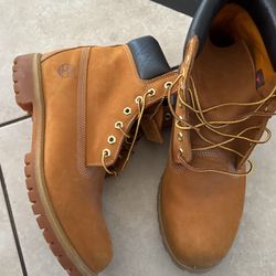 Size 12 Men’s timberlands Wheat, Worn Once 