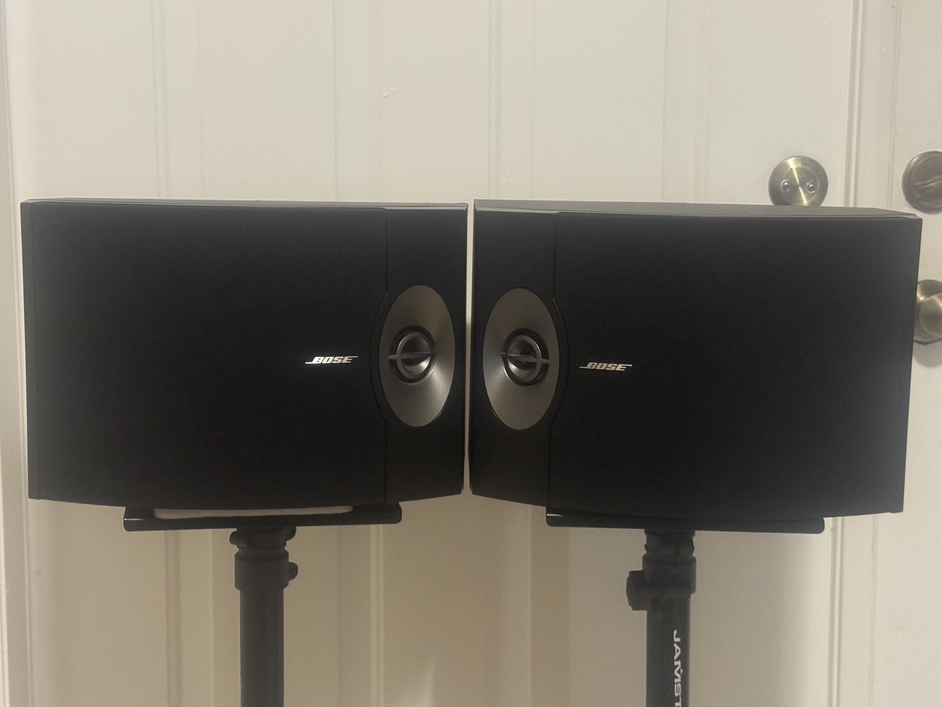 Bose 301 V Direct Speakers (Matched Pair) VGC.