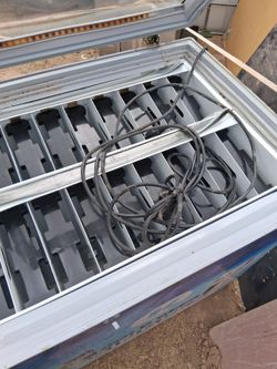 Glass top commercial beer cooler