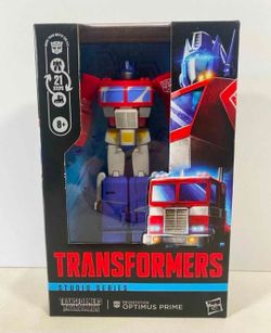 Collectables & Toys:  Assortment of Transformers
