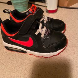 Nike Toddler Size 9c