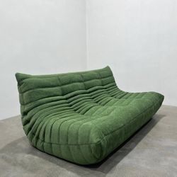 Sofa Velvet Premium Color Verde. Preguntar Precio 