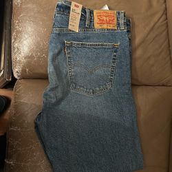 Levi’s  505