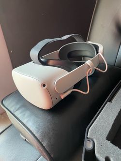 Oculus Quest 2 VR Headset