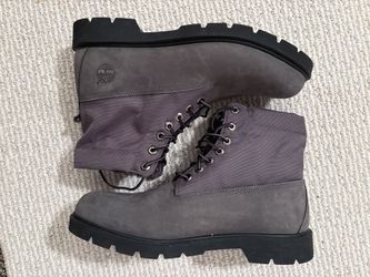 Men’s size 12 Timberland Charcoal Lace-Up Boots