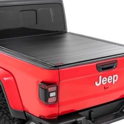 Brand New Rough Country Hard Roll Up Bed Cover ‘5