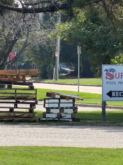 Free pallets