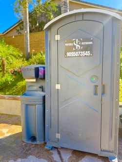 Portable Restrooms 