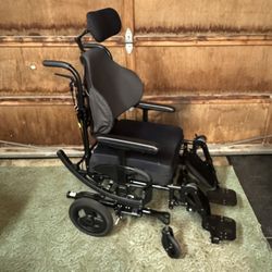 QUICKIE IRIS TILT-IN-SPACE MANUAL