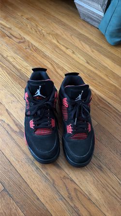 Jordan 4 red thunder