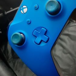 Xbox One Blue Controller Almos Brand New Never Used