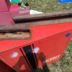 NIEHOFF GARAGE/ SHOP / WALL CABINET.3 SHELF'S. BURBANK AREA 