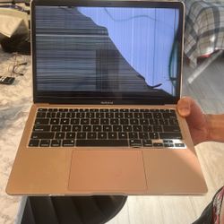 MacBook Air con chip M1 (año 2020) 
