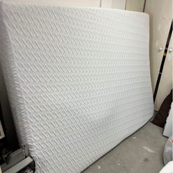 QUEEN - Lucid SureCool 8-Inch Gel Memory Foam Mattress, Medium-Firm Feel, Made in the USA