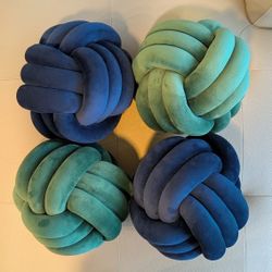 Set Of 4 - 11" Knot Pillows - Blue & Green