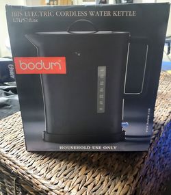 New Bodum Ibis Electric Cordless Water Kettle- 1.7L/57 fl.oz
