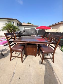 Dining table with chair