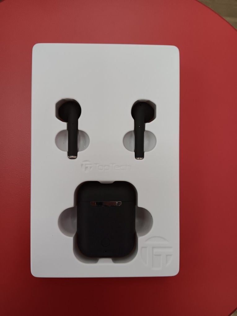 brooklyn earpods