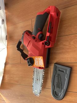 Milwaukee Cordless Pruning Chainsaw Tool Only