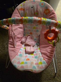 Vibrating baby bouncer
