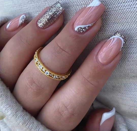 B2G1F 24-pcs. Square Medium White French Tip Press On Nails