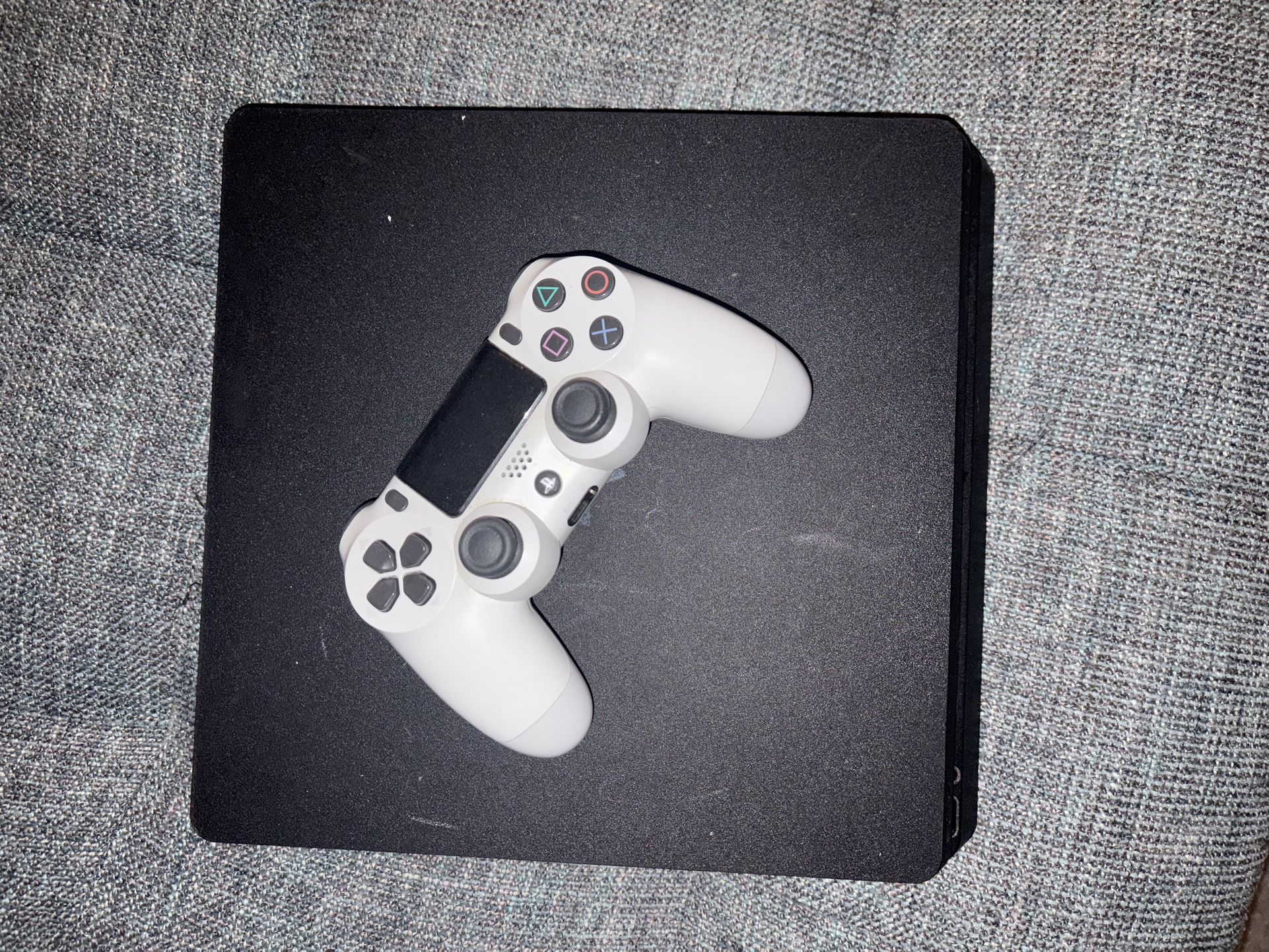 PS4
